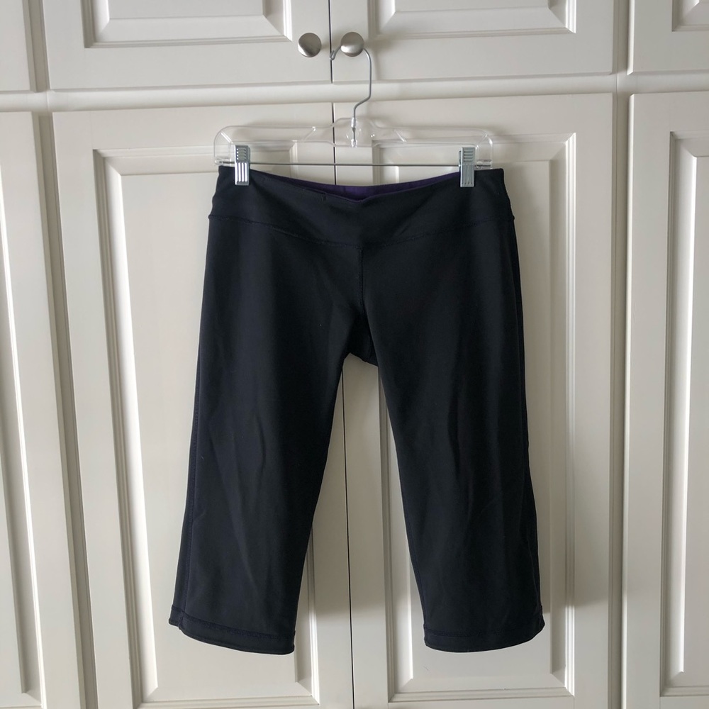 LuluLemon Biker shorts ( Sizing runs small)
